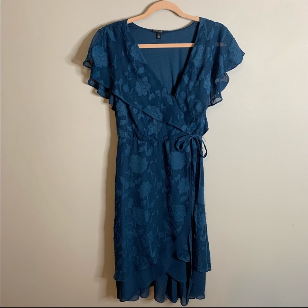 Torrid Floral Print Textured Chiffon Wrap Dress - Picture 5 of 8